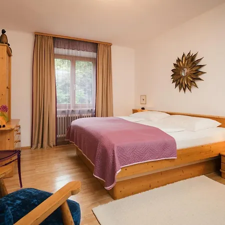 Marwa - Eine Ruheoase Im Gruenen *