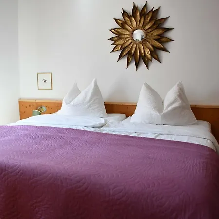 Homestay szállás Marwa - Eine Ruheoase Im Gruenen Innsbruck