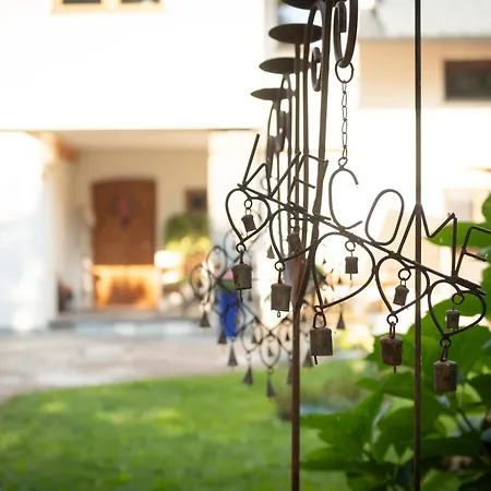 Homestay szállás Marwa - Eine Ruheoase Im Gruenen Innsbruck