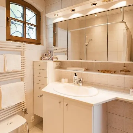 Marwa - Eine Ruheoase Im Gruenen *